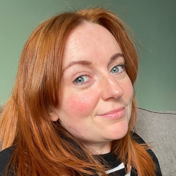 Meet your Posher, Cheryl - Picture 1 of 1